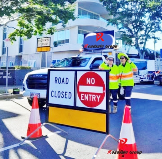 ROADSAFE Australia Frame Single Chain OEM Multi Message Frame Traffic Sign Swing Stand for Road Safety