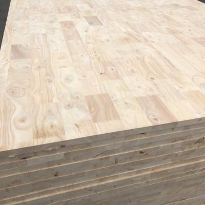 Tabela de madeira de borracha limpa e acabada com densidade elevada de 730-830 kg/m2