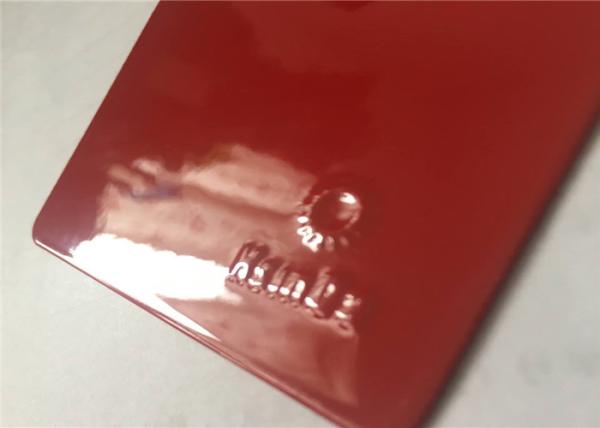 Revestimento lustroso vermelho do pó do poliéster da cola Epoxy, revestimento resistente ao calor horizontalmente liso do pó