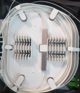 16 Cores IP68 Fiber Optical Terminal Box with PP+Glass Fiber for Fttx Network Connectivity