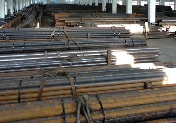 Seamless Steel P11 Chrome Moly Pipe MTC Approval For Petrochemical / Refinery