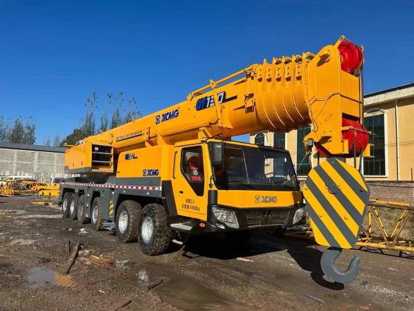 XCMG QY130 Used Truck Crane 130 Ton Workhorse 560HP Auto Boom Configuration