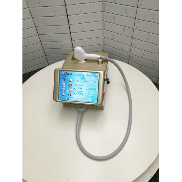 2016 new design 808nm diode laser hair removal machine /permanent hair removal speed 808