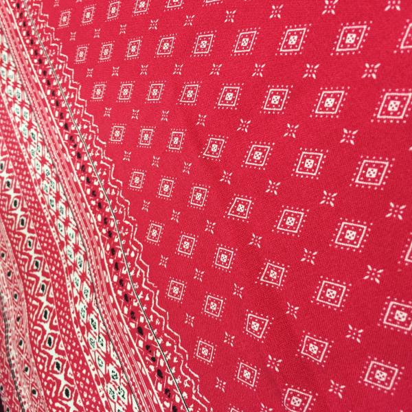 Fashion Printed Rayon Fabric 105 - 110gsm Plain Style With 54/55 Width