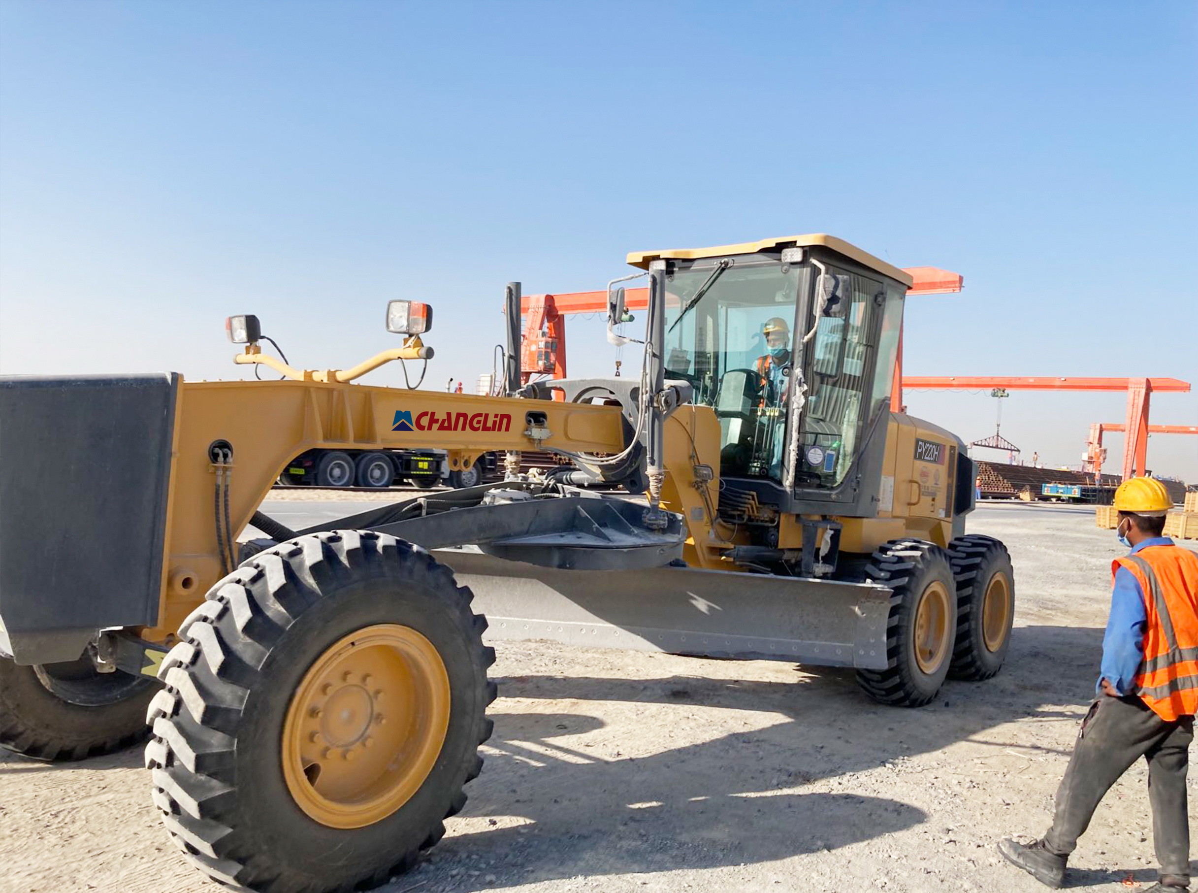 PY220H 220hp тяжелое оборудование дорожный грейдер 162KW с техническим Komatsu