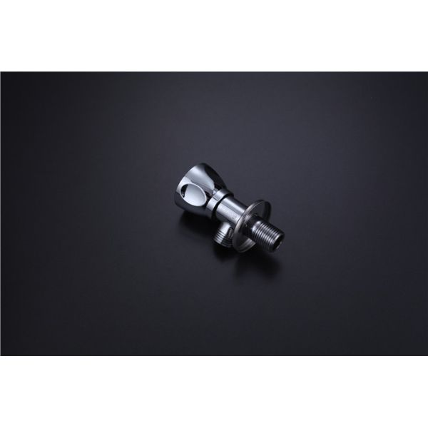 Anti Aging Kitchen Plumbing Brass Angle Valve , Lead Free Chrome Angle Valve