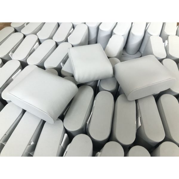 Custom Luxury PU Leather Watch Pillow Fast Sample Time 5-7 Days