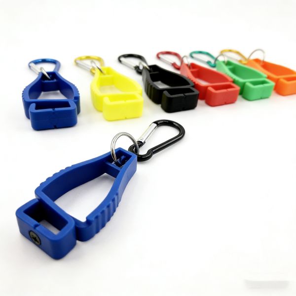 High Quality Glove Holder Industrial Glove Clips with Metal Carabiner Custom Plastic Safety Glove Holder for Construction