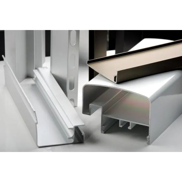 OEM 470 DEG Aluminium Extrusion Section LCD Aluminum Extrusion Components