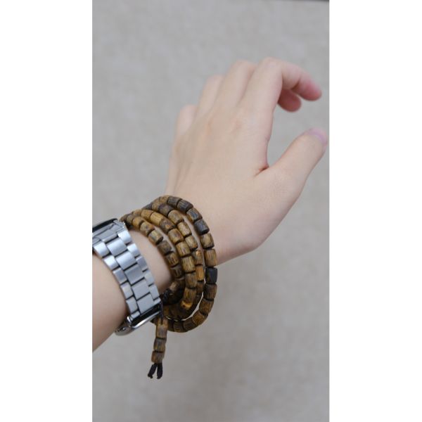 Hainan Green Qinan Agarwood Tube Bead Bracelet