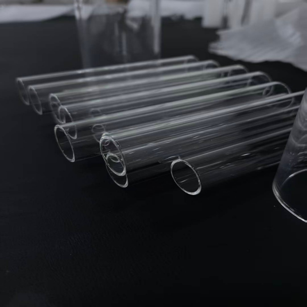 Various Sizes Clear Quartz Tube Customized Production High Purity Transparent Glass Tubing