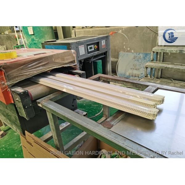 Длина шарика 3м белого угла ПВК пластиковая для внутренней/внешней стены