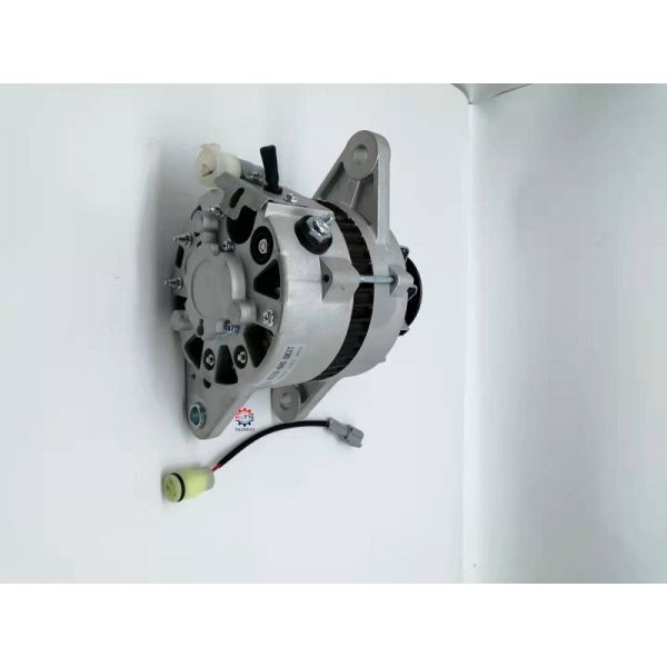 EX200-6 6BG1 E320D 8970466950 Excavator Engine Parts 24V Alternator 40A 60A