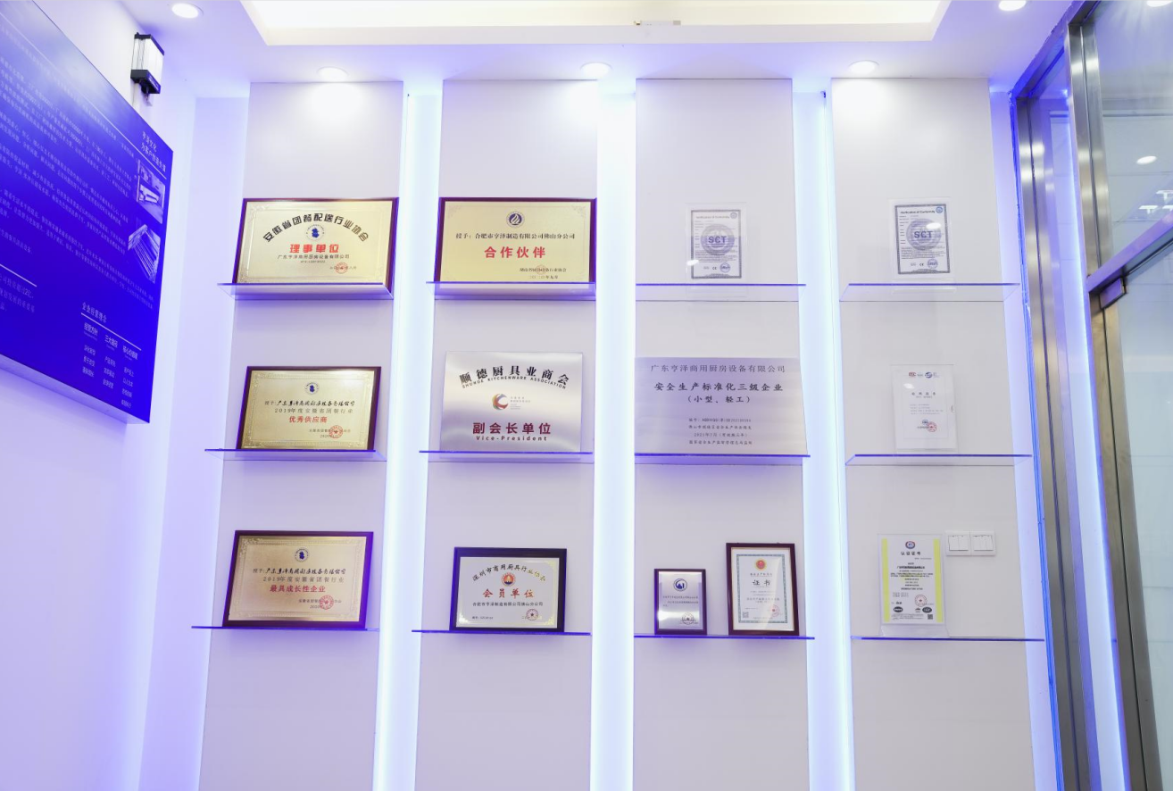 Commercial Flight Type Dishwasher Electronic Programmable Timer Hygienic Cleaning