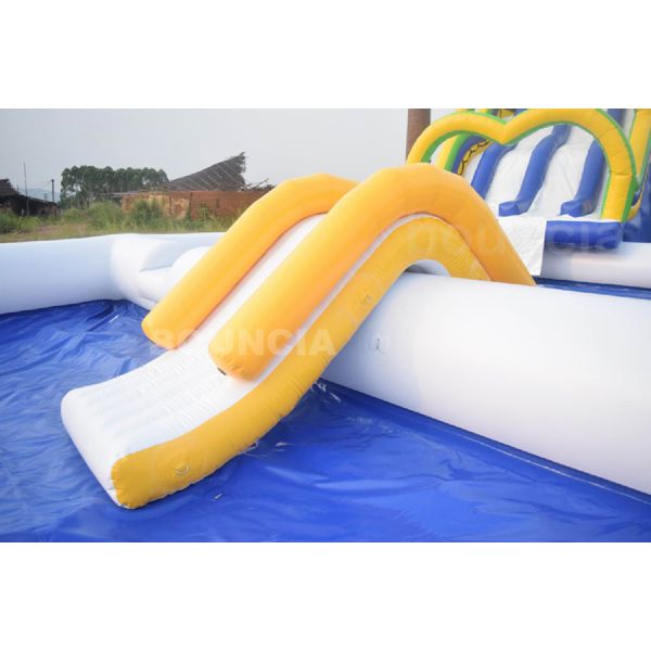 Kids And Adults Inflatable Water Park 0.9mm Pvc Tarpaulin