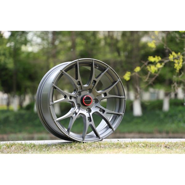TUV Kipardo 18 Inch Replacement Casting Car Alloy Rims Machined Finishing
