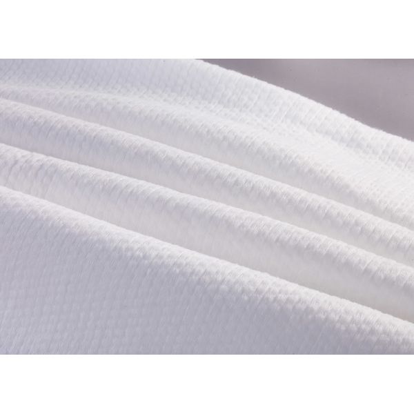 ISO9001 45gsm Spunlace Non Woven Roll For Surgical Towel