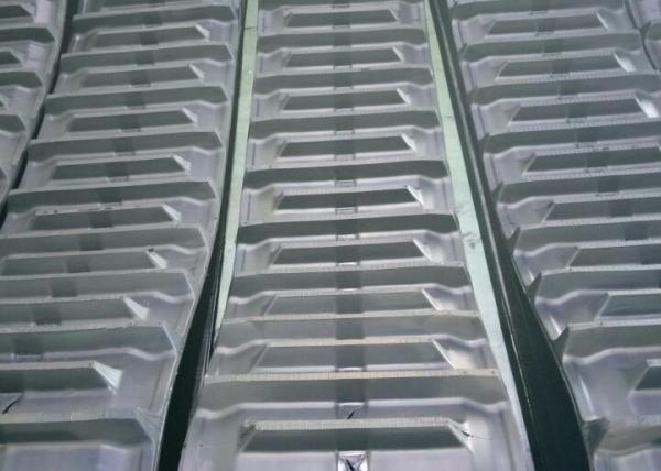 90mm Pitch Harvester Agricultural Rubber Tracks For Kubota DC70