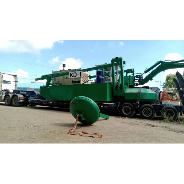 Customized Amphibious Dredger 30t Weight with 3 Stage Cutter Head