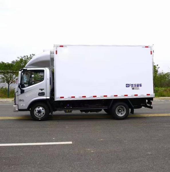 172HP Powerful 8 Gear Cooling Units Diesel Vehicles Refrigerated Truck Lorry