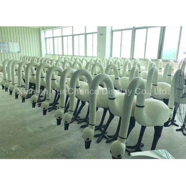 Statue de Matte White Fiberglass Ostrich Bird de décoration d'affichage de fen