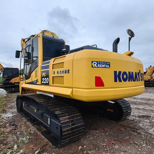 Известный бренд Использованное оборудование Машина Komatsu PC220-8MO экскаватор 20T