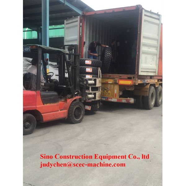 Покрышка машинного оборудования тяжелого грузовика СКМГ Синотрук запасных частей тележки ИСО неподдельная