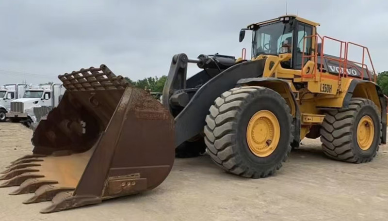 Подержанный грузовик Volvo L350F с мощным двигателем для продажи