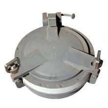 Вода прикрепленная на петлях утюгом шторма утюга дуктильным Windows с замком и винтами