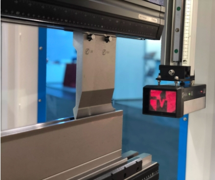 Тормоз прессы CNC УМНОЙ нержавеющей стали гидравлический с осью 4+1