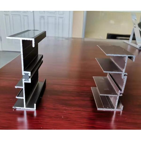 Электрофорез профилей штранг-прессования термоизоляции CE 6063 алюминиевый