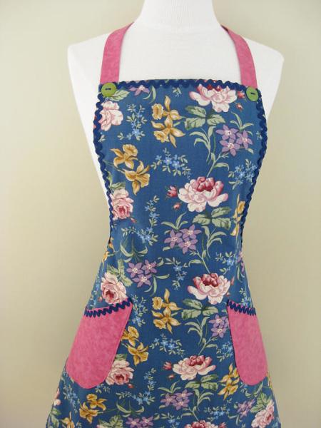Ladies Apron, Adult Apron, Blue Kitchen Apron, Full Cooking Apron, Kitchen Apron, Floral Apron, Gift For Her, Full Apron