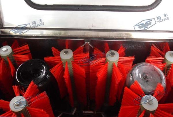 Double Heads Semi Automatic Glass Bottle Cleaning Machine For Beverage Filling Line