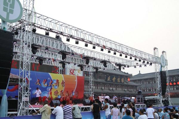 Outdoor Aluminum Stage Truss With Aluminum Tube / LED Screen Truss