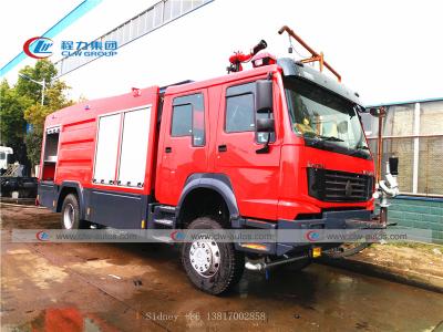 Caminhão Offroad do salvamento do fogo de Sinotruk Howo 4X4 com motor diesel
