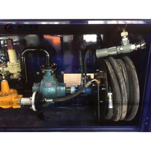 Тележка HOWO 10cbm LPG Bobtail с измерителем прокачки тома refilling топливозаправщик газа