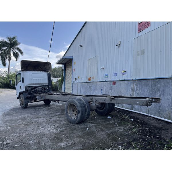 8-10 тонн подержанных грузовиков средней грузоподъемности 4х2 двигатель длительного действия дизельного топлива