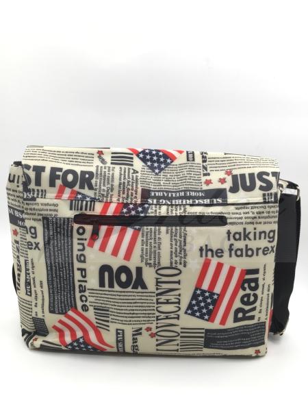 420D Polyester Travel Messenger Bag Pouch With Printing / Embroidery Logo
