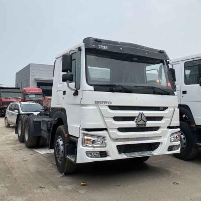 High Capability Sinotruk Howo Cng Tractor Truck Multimedia System Yes 6800x2496x2958