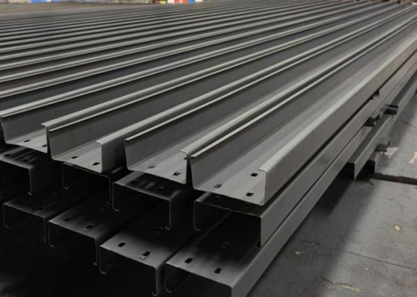 C dado forma Z deu forma ao componente estrutural de aço dos Purlins de aço do telhado