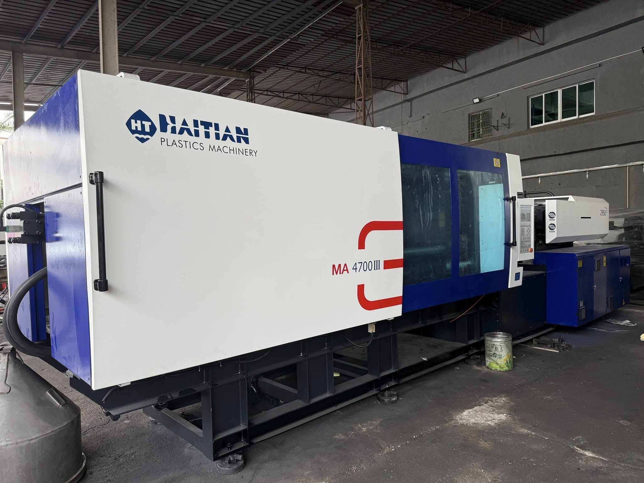 Used Haitian Ma 1600 Ton Servo Energy-Saving Horizontal Injection Molding Machine with 1600 Ton Clamping Force In-Stock Testable