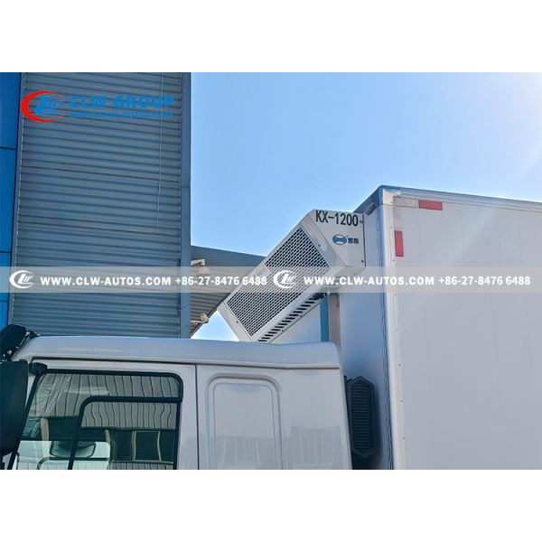 HOWO 8x4 Refrigerated Truck with 20-30 Ton Payload, 400HP Engine, and 58.8m³ Cargo Volume for Cold Chain Logistics