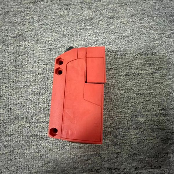 Original Leuze HT49CI.UC/TS-TB 50127433 Photoelectric Sensor have stock