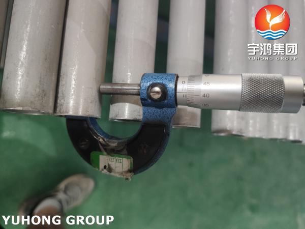 Tubo de intercambiador de calor sin costura de acero inoxidable ASTM A213 TP347