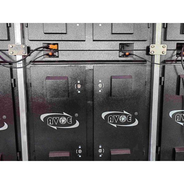 Дисплей СИД 5500nits SMD1921 P4 на открытом воздухе фиксированный со шкафом 960*960mm