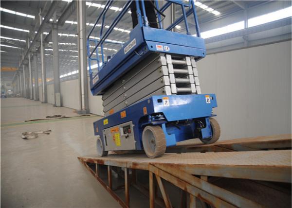 Safe Ground Clearance Auto Scissor Lift , Rough Terrain Man Lift GTJN Series