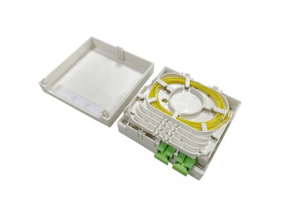 4 portas caixa de saída de fibra óptica interior FRB-4C para DIN 35mm montado em rack OTB branco