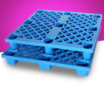 O armazenamento do armazém do assentamento do Hdpe arquiva o padrão logístico das páletes plásticas azuis