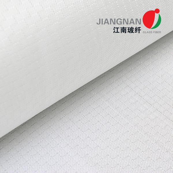 ткань FW800 ткани стеклоткани сопротивления корозии и жары 0.6mm для Surfboards