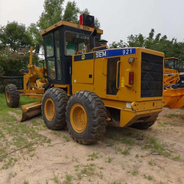 Se vende un motor de segunda mano SEM921